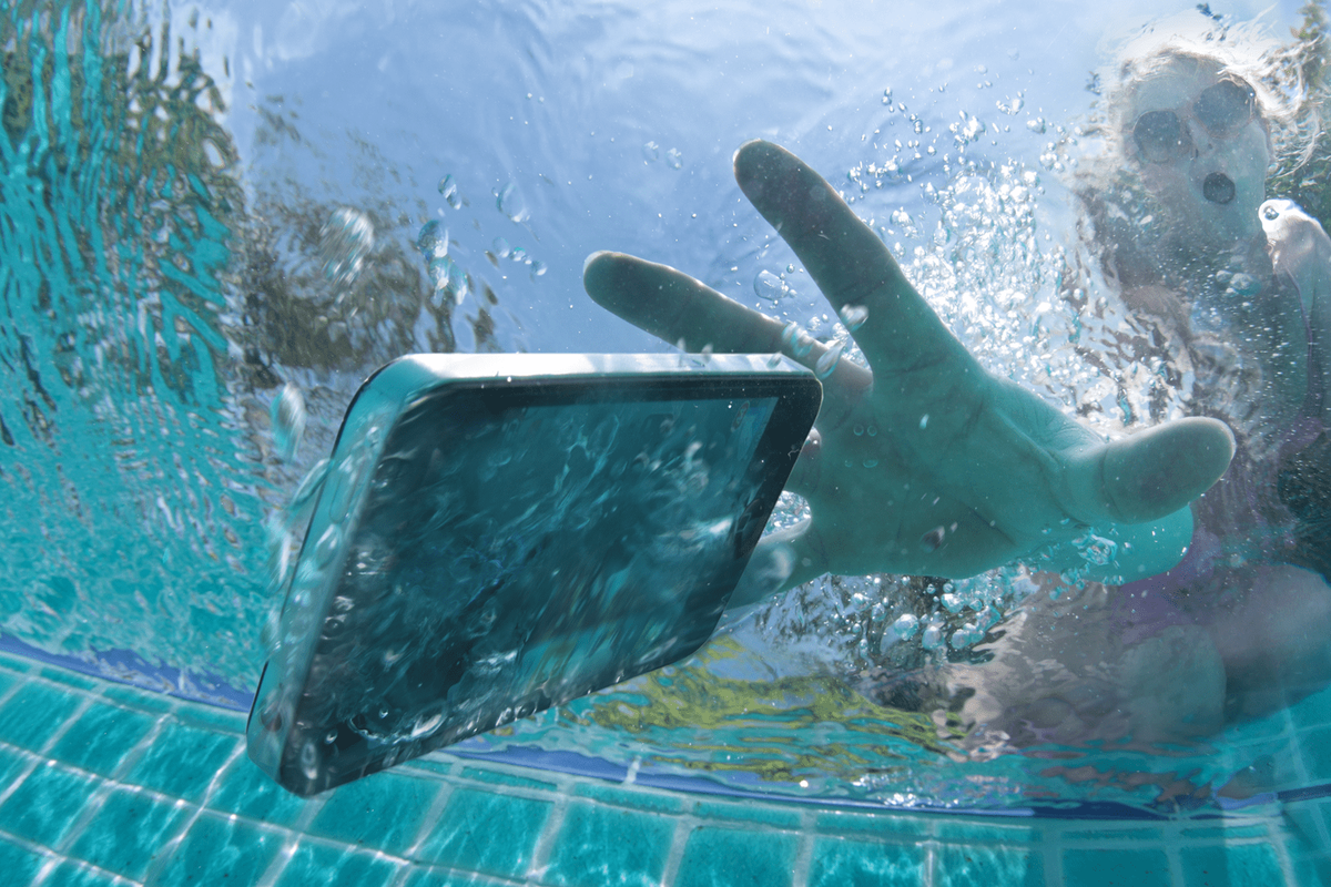 Was tun, wenn Ihr Telefon ins Wasser fällt?