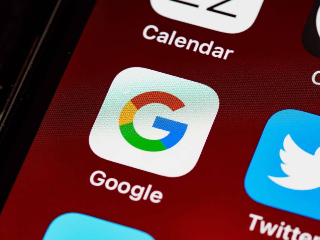 Kā novērst kļūdu “Google turpina apstāties” operētājsistēmā Android