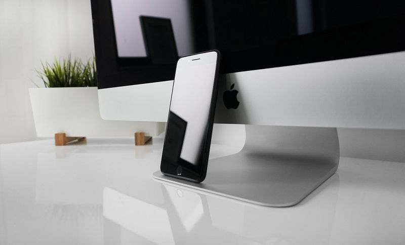 iPhone XS – Kako premakniti datoteke v računalnik