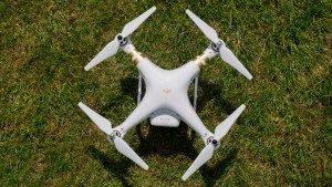 Recenze DJI Phantom 3 Professional: Nyní mnohem levnější, dron DJI gen 3 posouvá létání na další úroveň