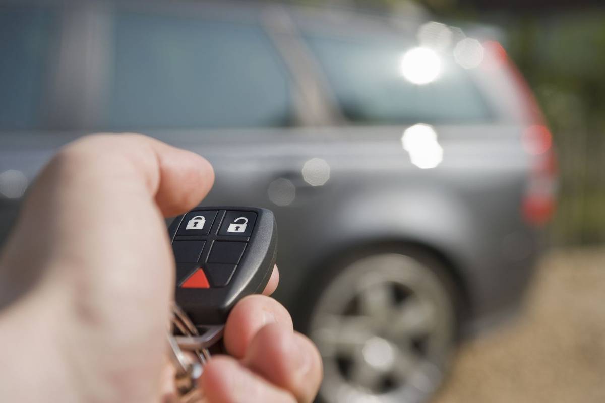 5 вещей, которые следует проверить, если пульт дистанционного управления в автомобиле не работает