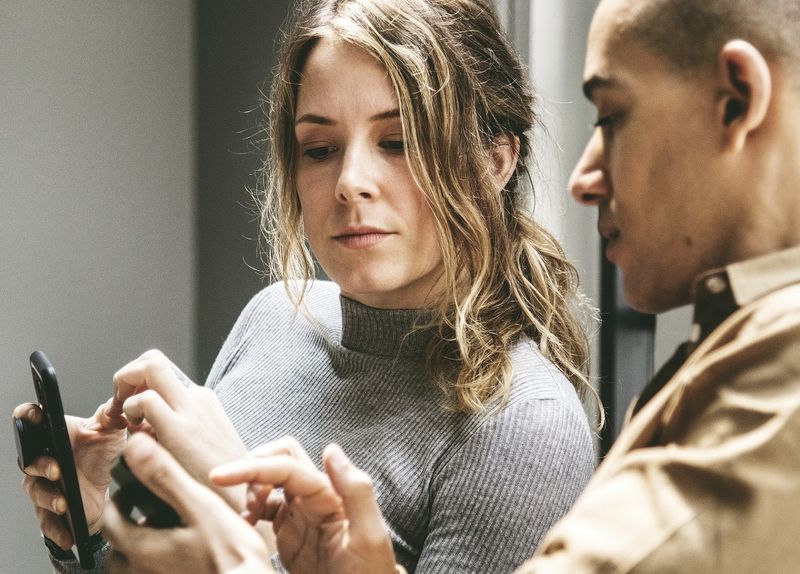 Jak blokować wiadomości tekstowe w Google Pixel 2/2 XL