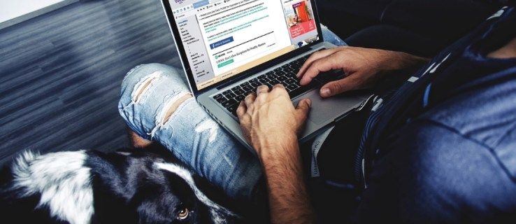 Hvordan sende eller videresende Facebook-meldinger til e-post