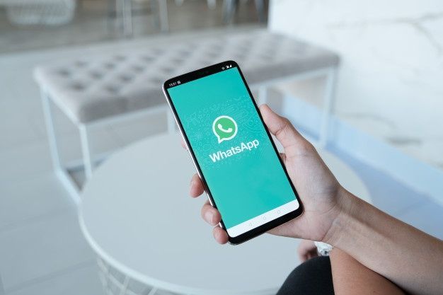 Sådan sletter du en kontakt i WhatsApp