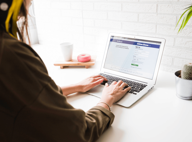 Ce înseamnă alți spectatori pentru poveștile Facebook?