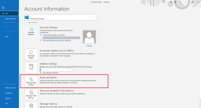   Menú Archivo de Outlook