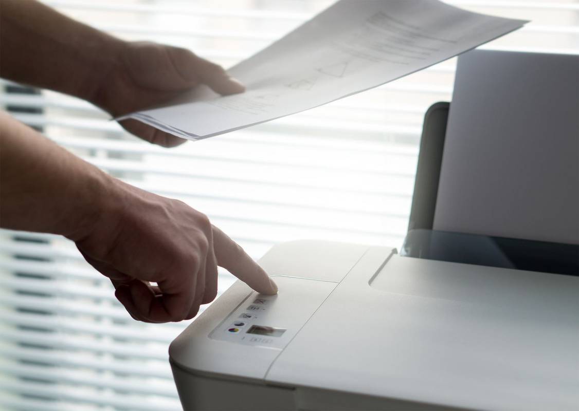 Как да отмените задание за печат и да изчистите опашката на принтера