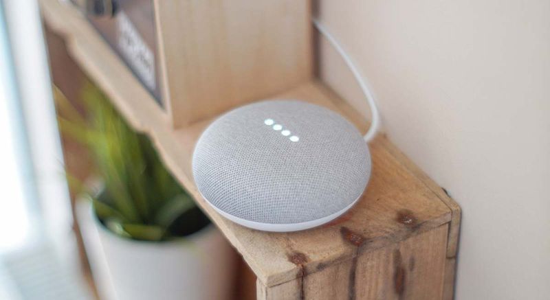 Cara Memutar Radio di Google Home