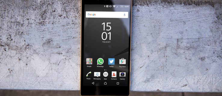 Pregled Sony Xperia Z5 Premium: Lepa, draga, nesmiselna