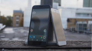 Telefon Google Pixel i Pixel XL: Google rozpoczyna grę reklamową przed premierą telefonu Pixel