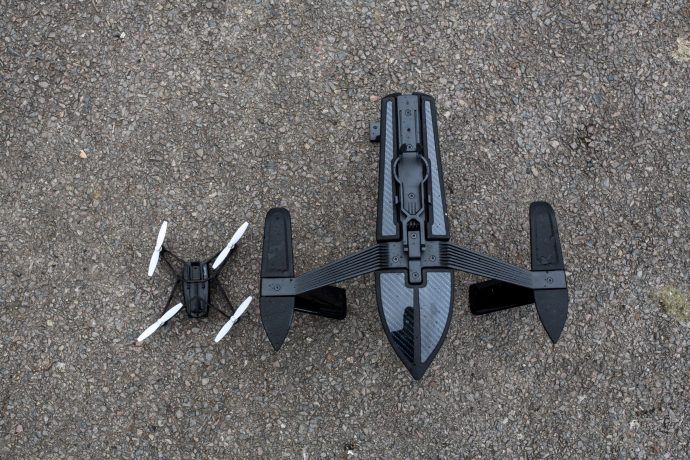 Parrot Hydrofoil drone anmeldelse: Dejligt legetøj, men pas på damme