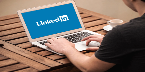 Come concedere l'accesso amministrativo a una pagina LinkedIn