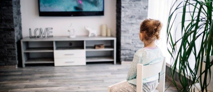 Πώς να διαχωρίσετε την οθόνη σε μια τηλεόραση Vizio