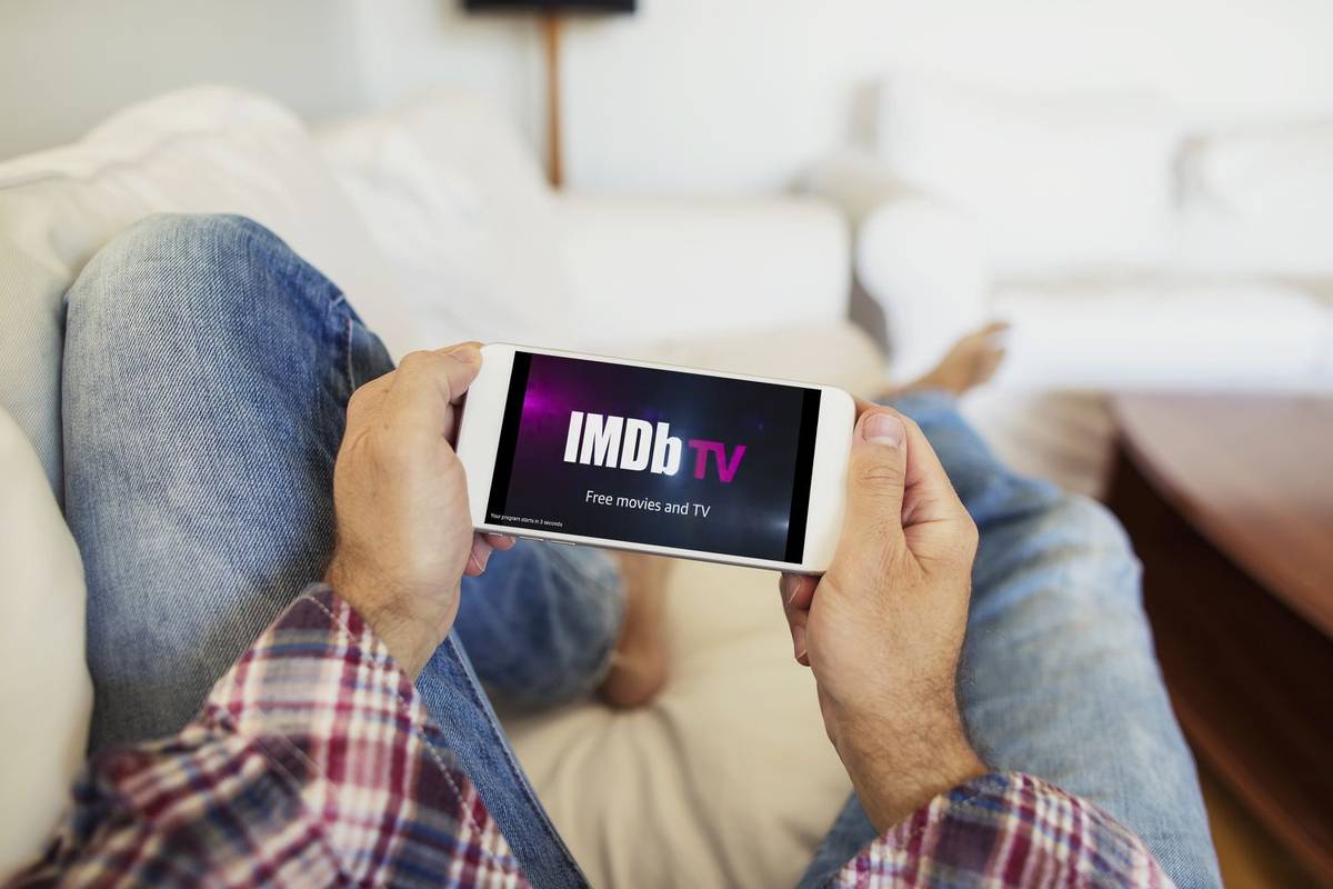 Jak sledovat IMDB TV online