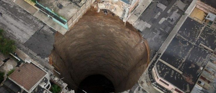 Wat zijn sinkholes, waardoor worden ze veroorzaakt en wat is de kans op sinkholes in het VK?