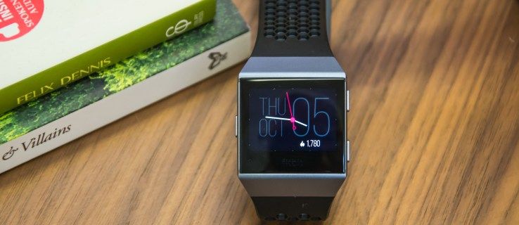 Pregled Fitbit Ionic: Odlična življenjska doba baterije, čudovit dizajn - a je to res pametna ura?