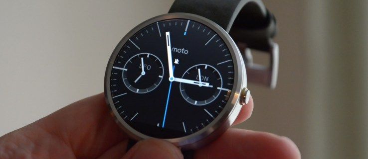 Recenze Motorola Moto 360: Chytré hodinky 1. generace jsou nyní levnější než kdy jindy