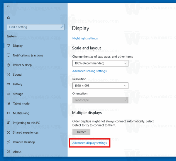 Jak zobrazit podrobné informace o zobrazení ve Windows 10
