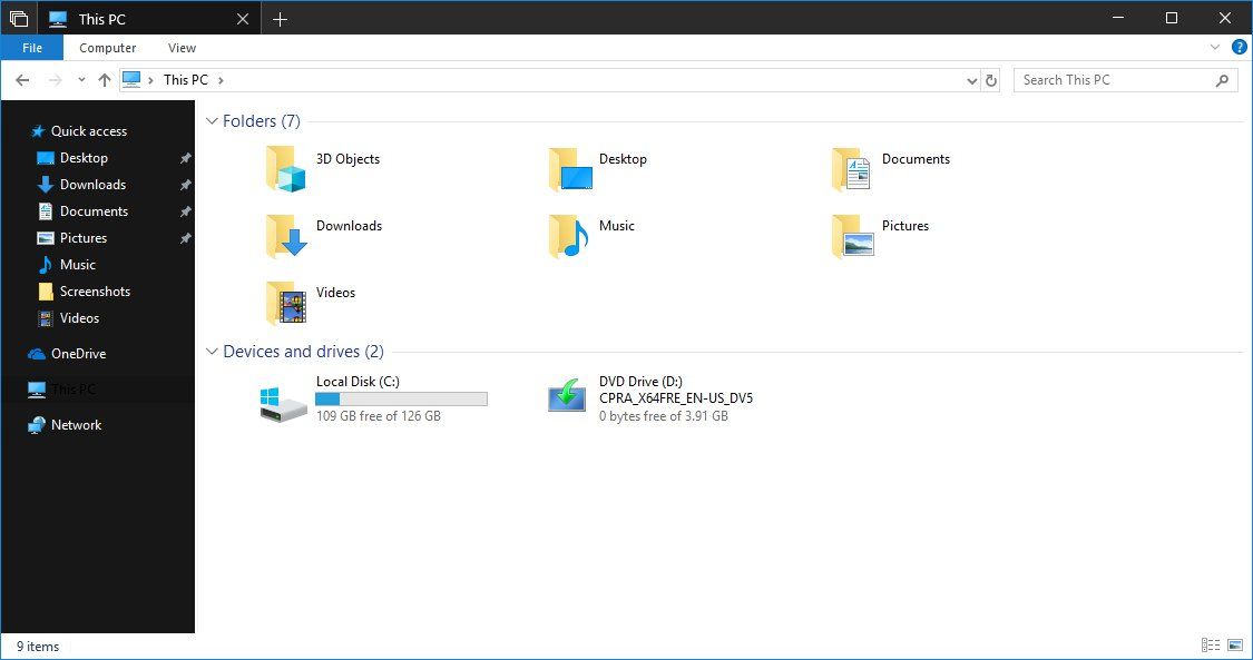 Windows10のファイルエクスプローラーはダークテーマを取得しています