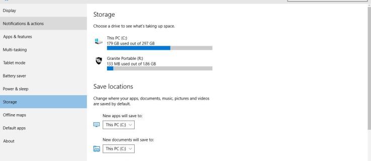 Kaip paleisti programas iš išorinio USB / SD disko sistemoje „Windows 10“