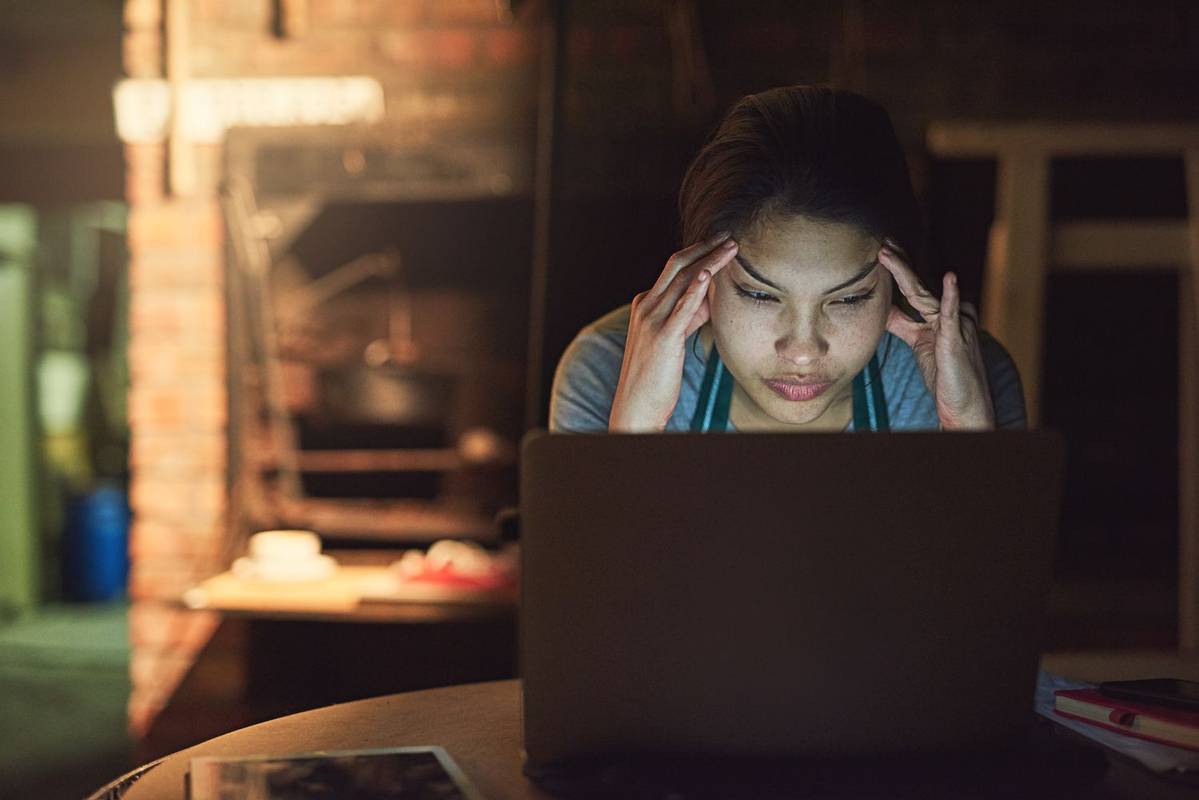 Kaip ištaisyti užšalusią „Windows 10“ užduočių juostą