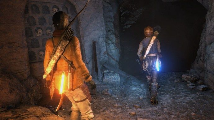 ฉันสำรวจคฤหาสน์ Croft Manor ของ Rise of the Tomb Raider ใน VR และไม่พบพ่อบ้านที่จะล็อกในตู้เย็น